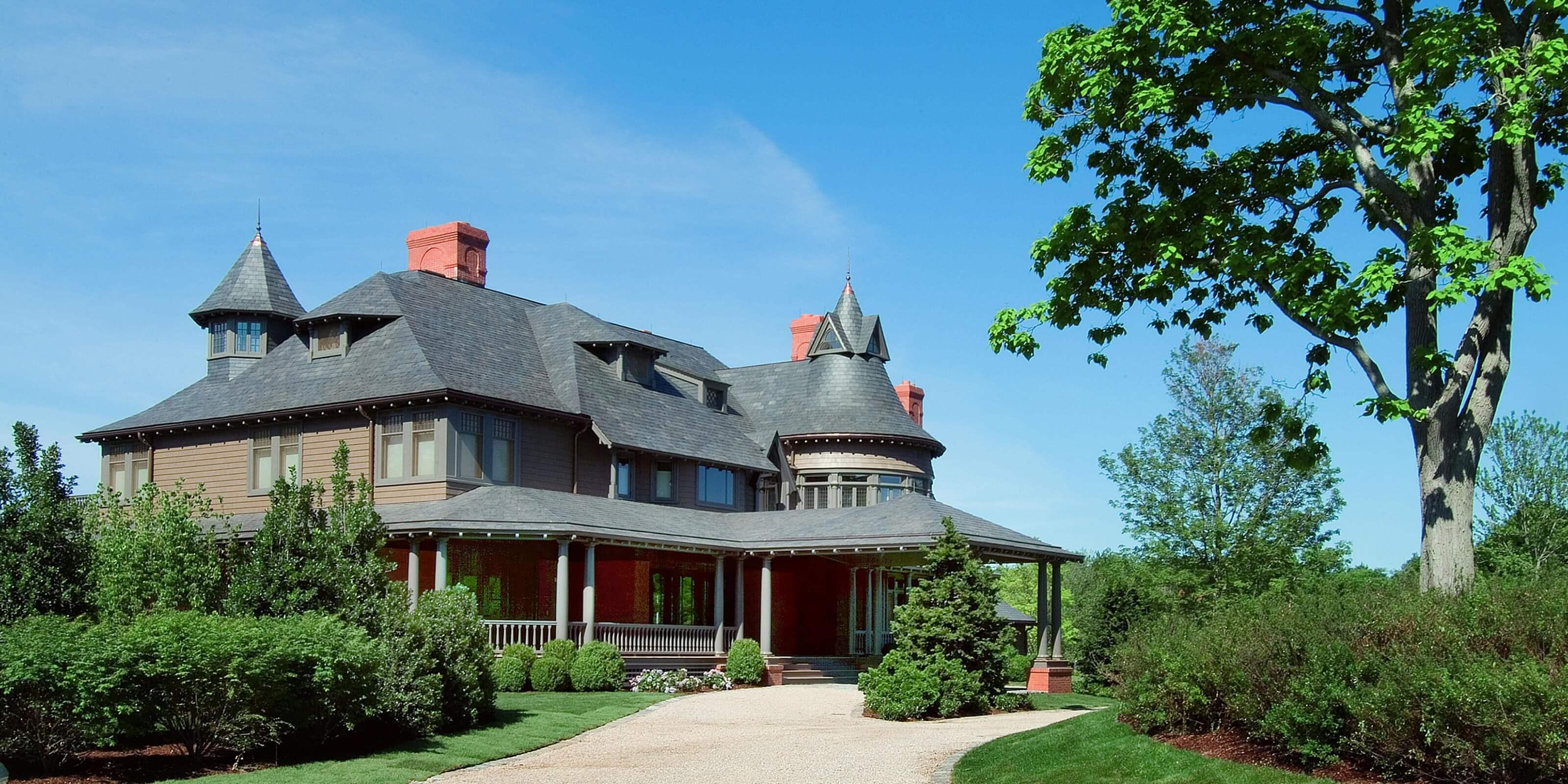 Reinterpretation of the Shingle Style Architecture of the Maycroft Estate